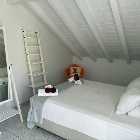 Angel Apartment Fiskardo Exterior photo