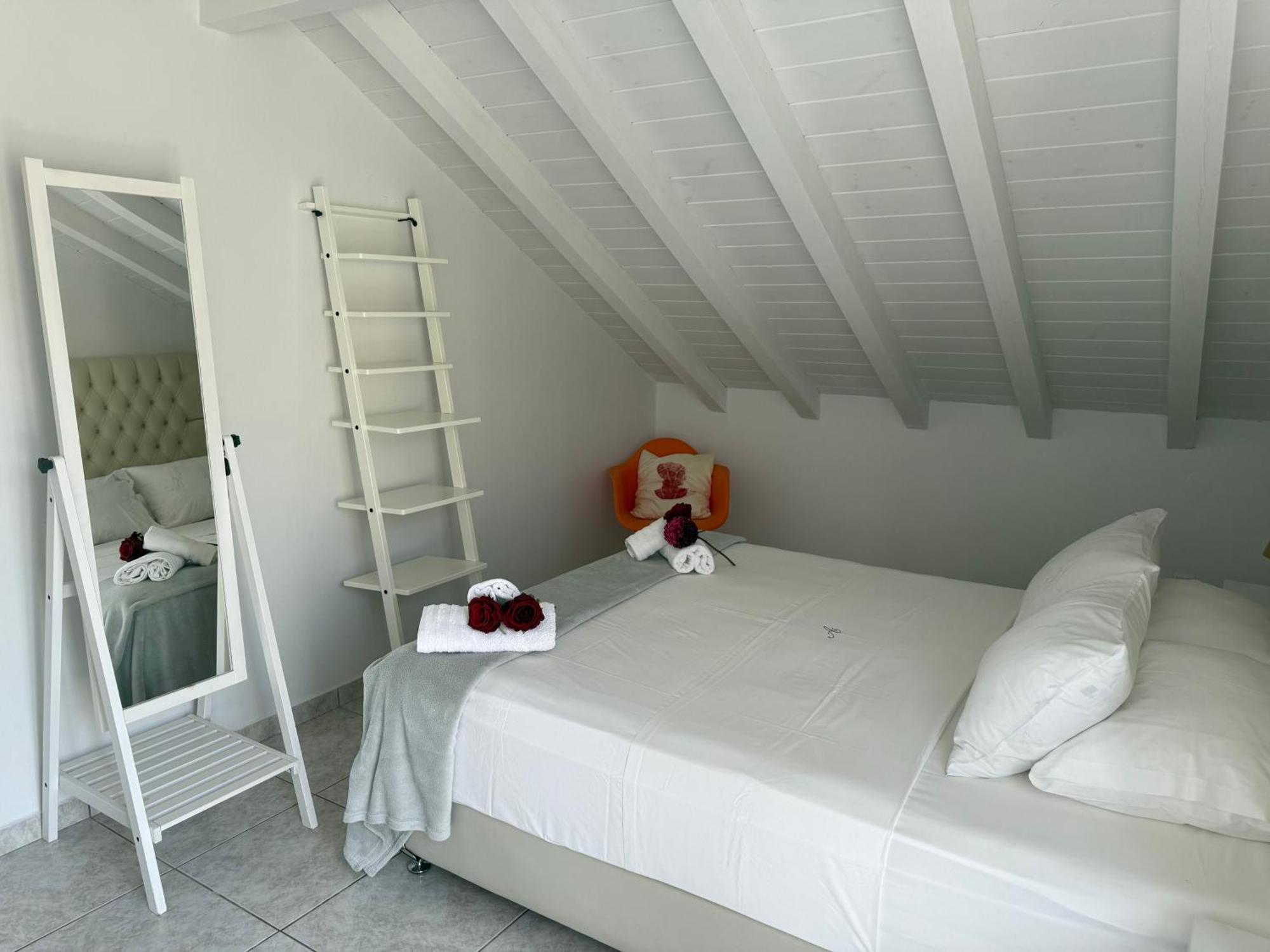 Angel Apartment Fiskardo Exterior photo